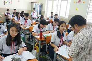 Tuyển sinh 10: Các trường tốp đầu tăng tỉ lệ chọi