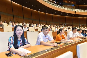 VKSND Tối cao được giám định âm thanh, hình ảnh