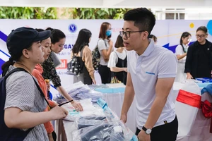 Cảnh báo tình trạng sinh viên bị dụ ‘làm giàu’ bỏ học