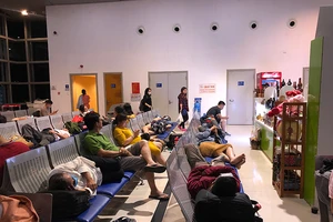 Biến ghế chờ thành giường ngủ