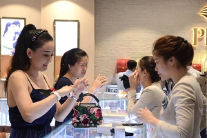 Doanh nghiệp Việt làm mới mình để đấu với Coca-Cola, Pepsi