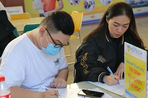 Xét tuyển đại học, nhiều thí sinh chọn hàng chục nguyện vọng