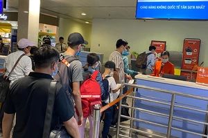 Tân Sơn Nhất sẽ mượn ga quốc tế để bay quốc nội