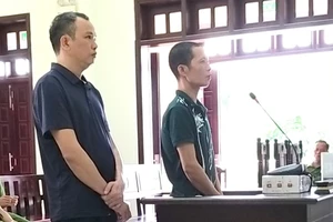 Vận chuyển khẩu trang trái phép qua biên giới, tội gì?