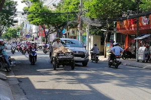 Đề xuất cấm xe 3 bánh vào trung tâm TP.HCM