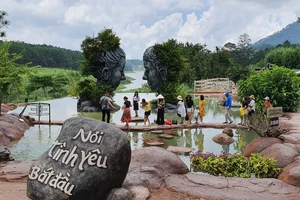 Vì sao giá tour du lịch tăng trở lại? 