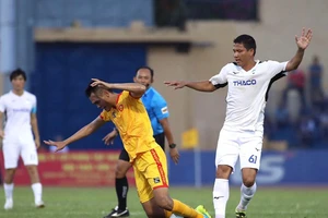 Đội bóng của bầu Đức không biết thắng sân khách