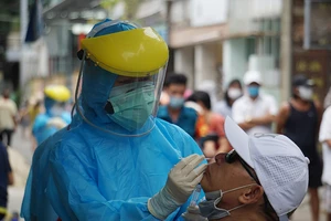 Ngành y tung lực lượng hỗ trợ Đà Nẵng