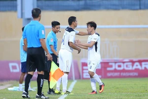 ‘Cú lừa’ của bầu Đức khi đưa Anh Đức lên tuyển...