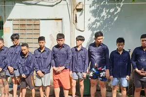 Bắt nhóm cướp giật liên quận ra tay liều lĩnh