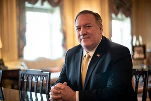 Mỹ chính thức yêu cầu Liên Hợp Quốc tái cấm vận Iran