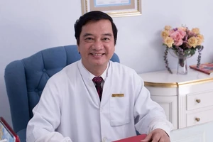 TS-BS Nguyễn Thanh Vân: 'Tay ngang cũng làm đẹp'