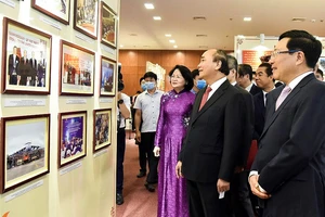 Góp sức giữ vững chủ quyền, nâng cao vị thế đất nước