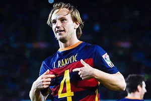 Cầu thủ đầu tiên rời Barca khi Koeman ngồi ghế nóng