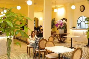 Ông lớn bất động sản lấn sân kinh doanh F&B