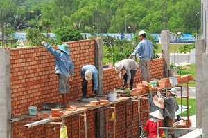 Thí điểm cấp phép xây dựng trực tuyến cho nhà ở riêng lẻ