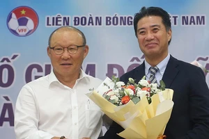 GĐKT Adachi nói sẽ đưa bóng đá Việt Nam lên tốp đầu châu Á