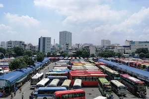 Nhiều băn khoăn khi Bến xe Miền Đông mới hoạt động