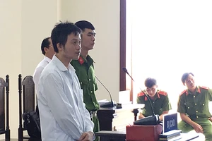 Tòa ‘giảng luật’ để xử án tâm phục, khẩu phục