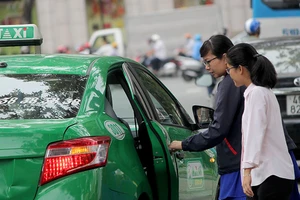 Kinh doanh vận tải: 1 xe chịu 3 tầng quản lý