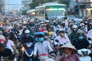 TP.HCM: 3 giải pháp kiểm soát xe cá nhân vào trung tâm