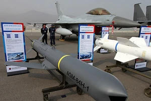 Trung Quốc cảnh báo thỏa thuận vũ khí 1,8 tỉ USD Mỹ - Đài Loan