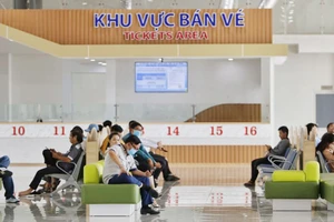 Bộ GTVT quy định bến, bãi đỗ xe phải có trạm sạc điện