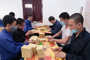 Cai nghiện ma túy: Bộ Công an quản hay xã hội hóa?