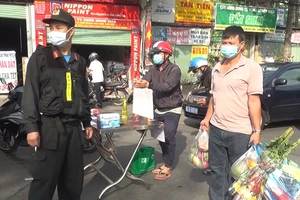 Video: Ăn Tết trong khu cách ly