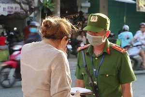 Video: Đường có biển cấm vẫn vô tư lưu thông ở Cần Thơ