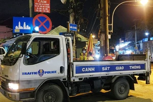 Video: Các chốt kiểm dịch vào TP.HCM trước giờ G