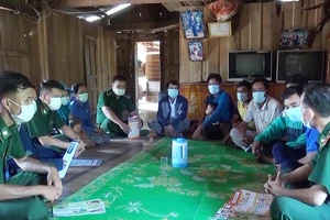 Video: Tăng cường tuyên truyền bầu cử ở biên giới 