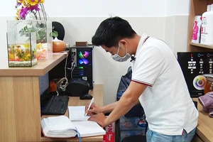 Video: Hướng dẫn viên du lịch xoay xở kiếm sống chờ qua dịch 