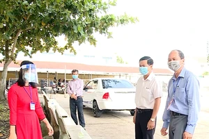 Video: Ngày thi tốt nghiệp THPT 2021 đầu tiên tại Vĩnh Long diễn ra thuận lợi 