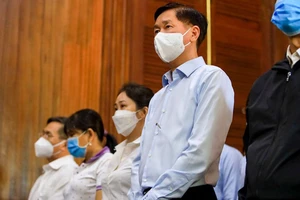 Luật sư của ông Trần Vĩnh Tuyến phản đối cách dùng từ của VKS