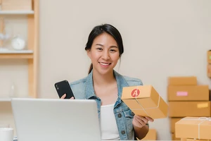 Mua sắm online bùng nổ