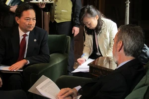 Trợ lý Ngoại trưởng Trung Quốc bị cách chức vì tham nhũng?