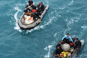 Đã phát hiện tín hiệu hộp đen máy bay AirAsia QZ8501