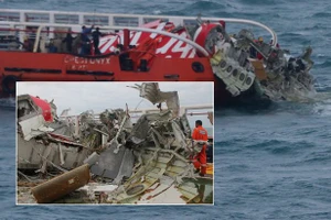 'QZ8501 đã phát nổ trước khi rơi xuống biển'