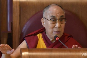 Obama gặp Đạt Lai Lạt Ma, Trung Quốc cảnh báo hậu họa