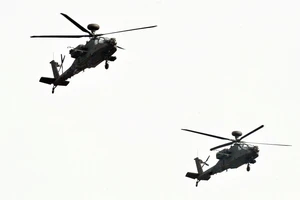 Quân đội Mỹ chi 591 triệu USD phát triển trực thăng Apache mới