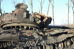 Xe tăng Ukraine ‘một phát đạn cũng không chịu nổi’