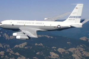 Máy bay Mỹ - Ukraine giám sát không phận Nga