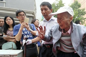 Trung Quốc: Ông cụ 86 tuổi vẫn quyết thi đậu đại học