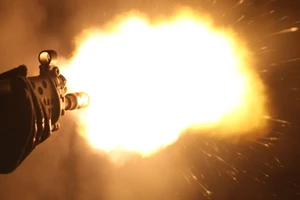 Súng trường nòng kép AO-63: Ác mộng của NATO