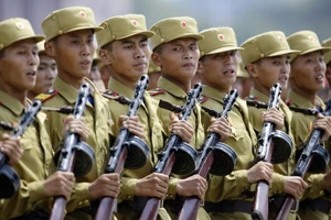 ‘Một triệu thanh niên Triều Tiên xung phong nhập ngũ’