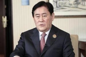 Sau khủng hoảng, Hàn Quốc tăng chi tiêu quốc phòng