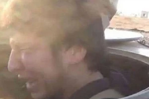 Khủng bố ‘khóc lóc’ trước khi đánh bom tự sát