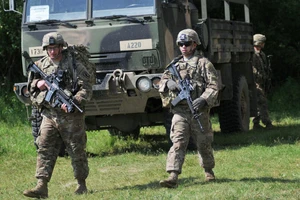 Mỹ không có đủ trang thiết bị để vũ trang cho châu Âu