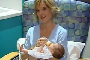 Kỳ lạ đứa bé được sinh ra đến 2 lần